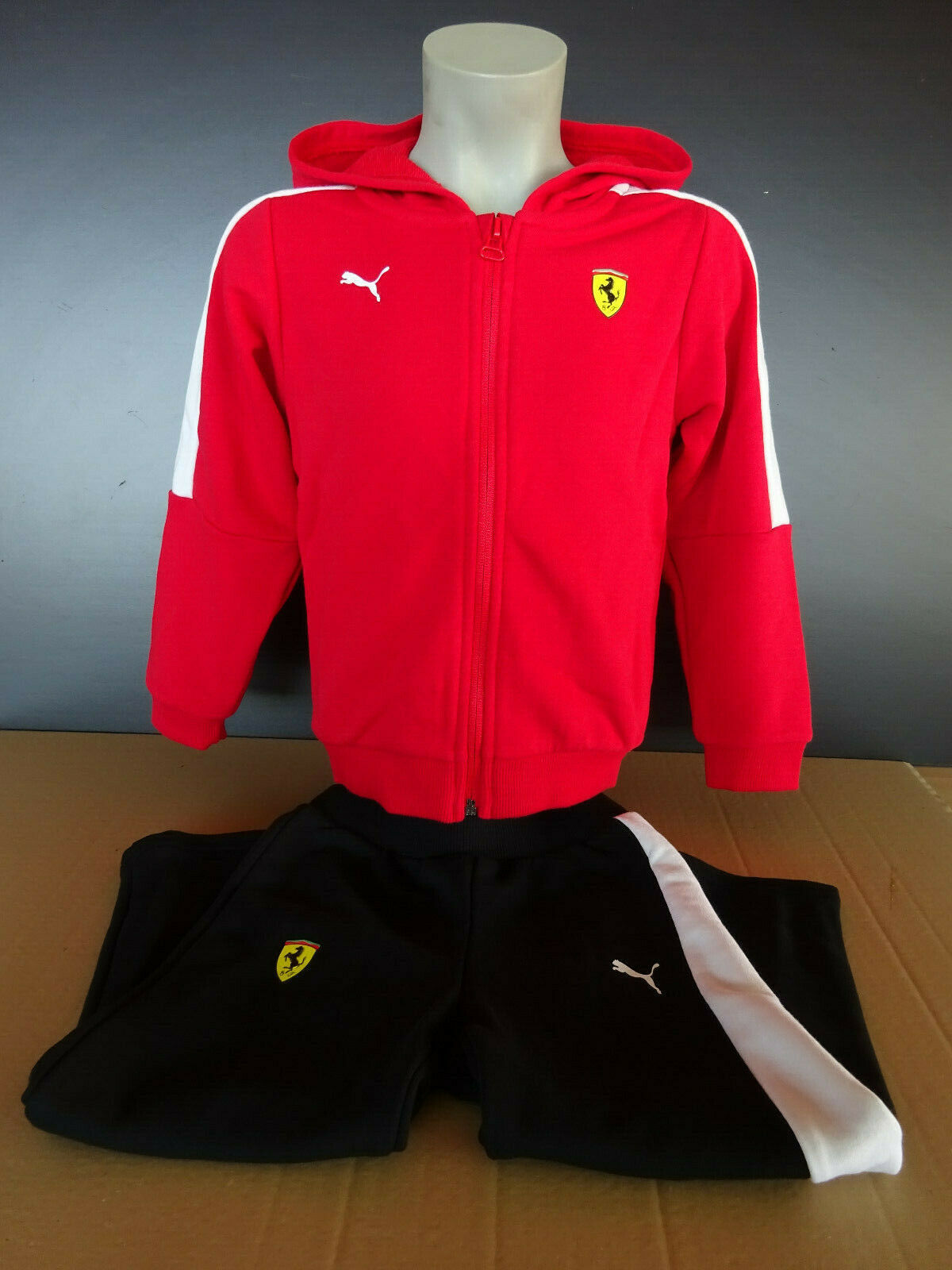 Ferrari – Baby Jogger von Puma rot / Schwarz Ferrari – Baby Jogger von Puma rot / Schwarz