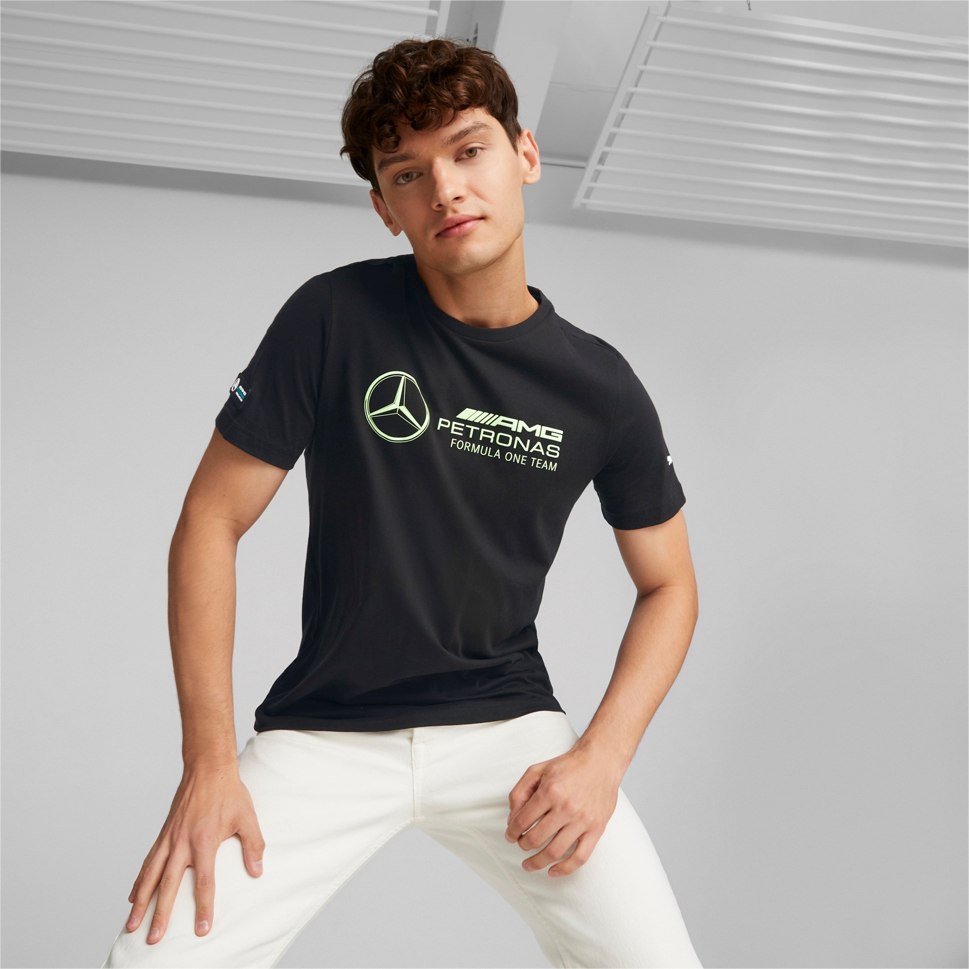 Mercedes-AMG Petronas Motorsport Formel 1-Logo Green T-Shirt Black  